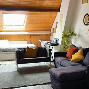 Cosy Place Near Atomium With Parking Appartement Vilvorde